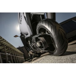 Pirelli Diablo Rosso Scooter 130/70 -13 63P TL  Reinf Trasera